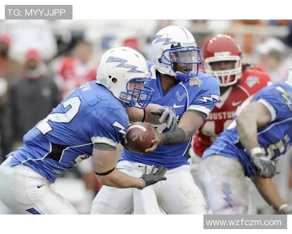 美国足球最新排名分析及未来发展趋势探讨 美国足球最新排名分析及未来发展趋势探讨